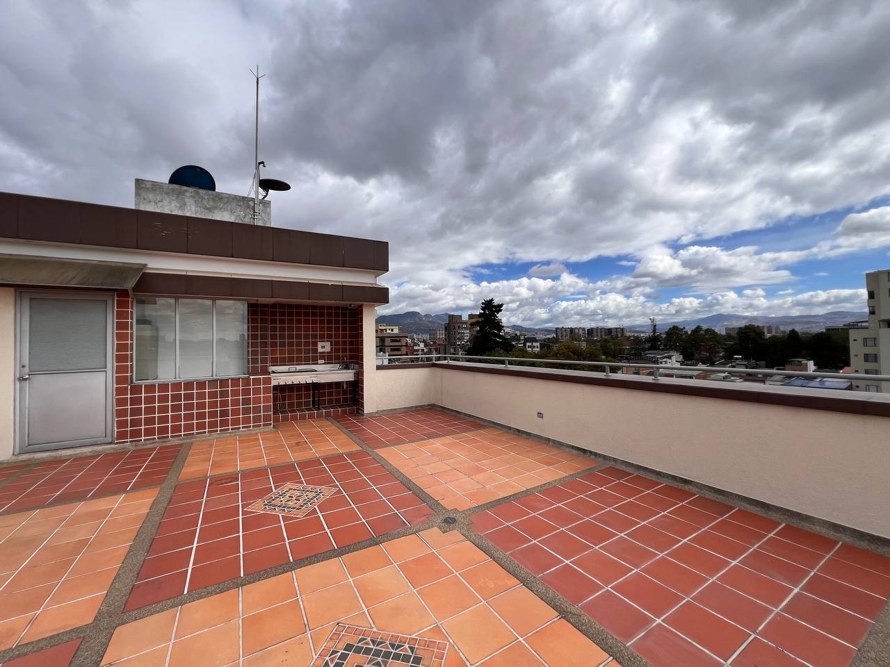 Apartamento en venta en Quinta Paredes, Bogotá · foto 14 de 17