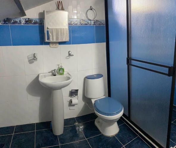 Casa de 3 alcobas en venta en Armenia, 412 m² · foto 10 de 11