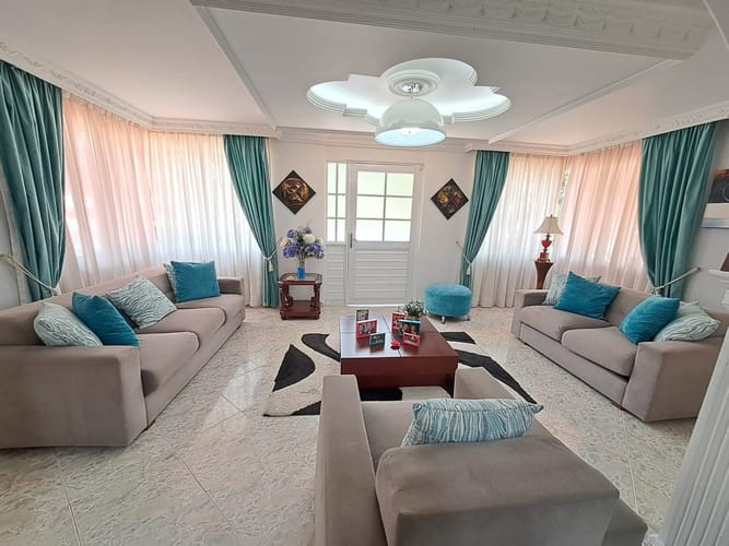 Casa de 5 alcobas en venta en Cañaveral, Floridablanca, 327 m² · foto 4 de 22