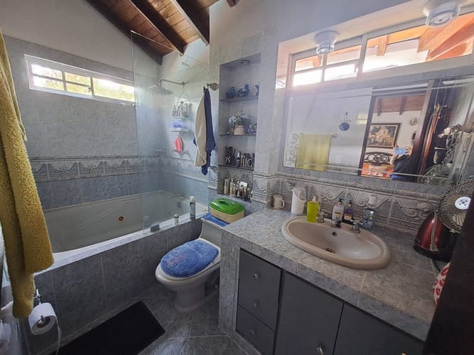 Casa de 5 alcobas en venta en Cañaveral, Floridablanca, 327 m² · foto 16 de 22