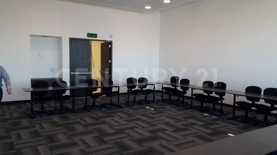 Oficina en arriendo en San Cristobal Norte, Zipaquirá, 108 m² · foto 5 de 16