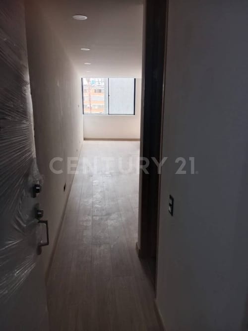 Apartaestudio en venta en Chapinero, Bogotá, 26 m² · foto 9 de 21