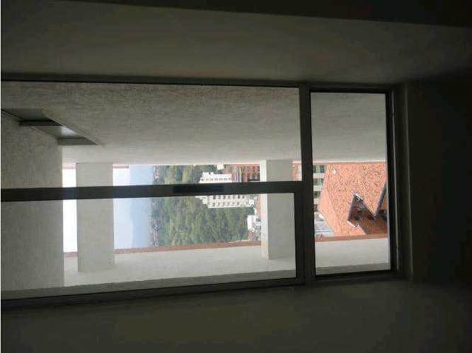 Apartamento de 2 alcobas en venta en San Pedro, Cali, 156 m² · foto 7 de 17