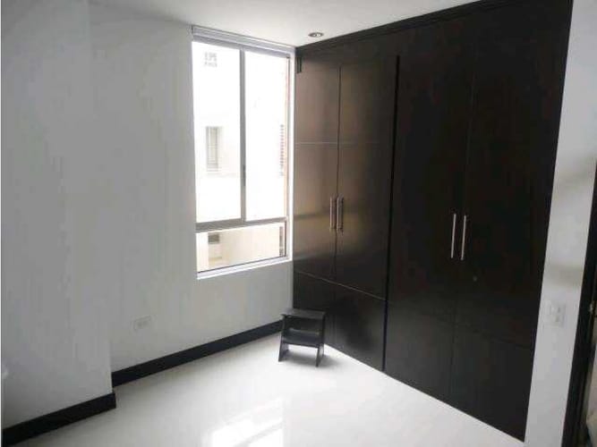 Apartamento de 2 alcobas en venta en San Pedro, Cali, 156 m² · foto 14 de 17
