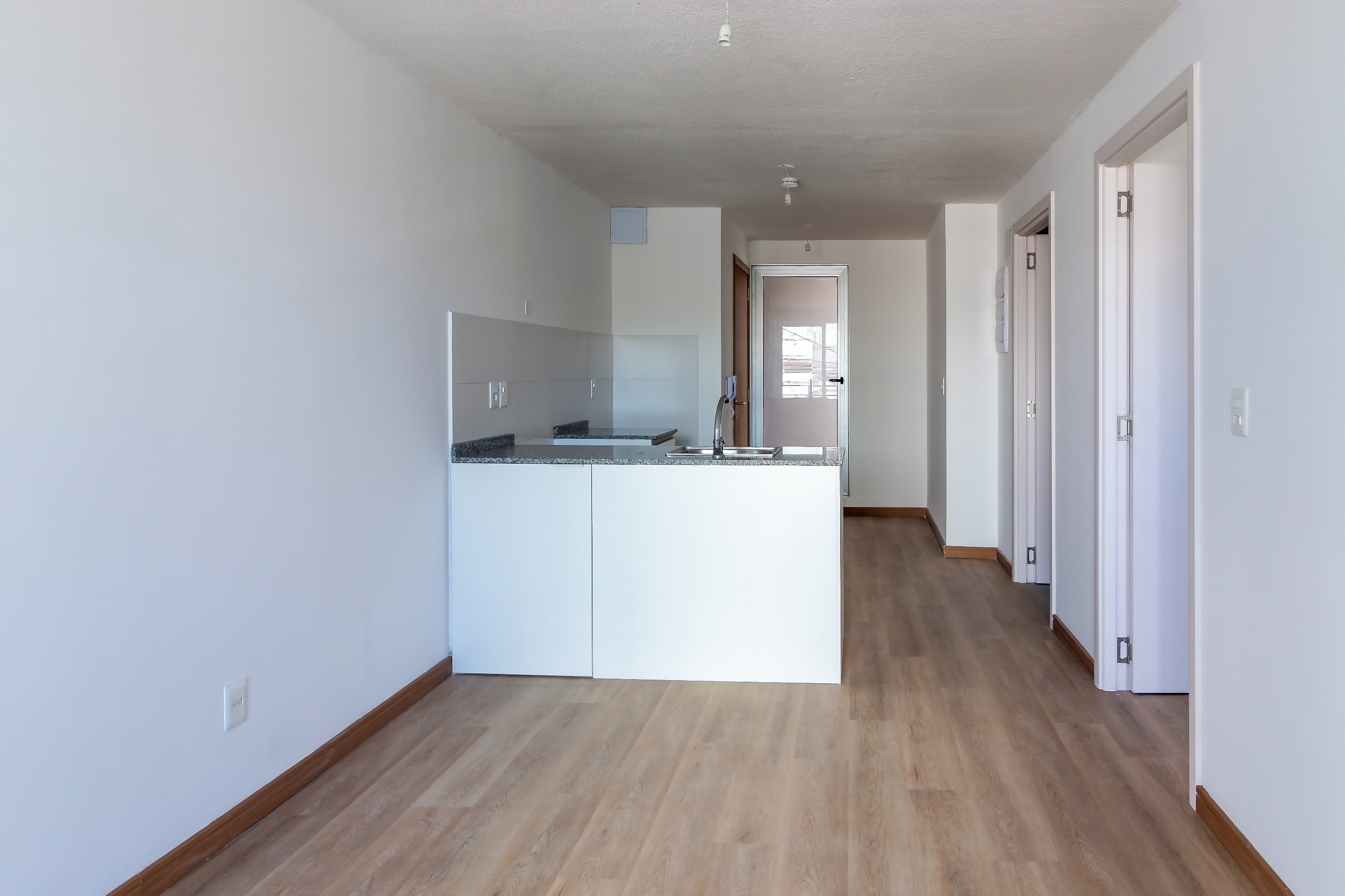 Alquiler de apartamento de 1 dormitorio en Barrio Sur. Con terraza y patio! A estrenar! · Foto 4