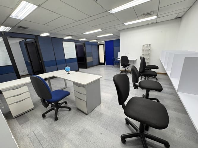 Oficina en arriendo en San Vicente, Cali, 118 m² · foto 6 de 12