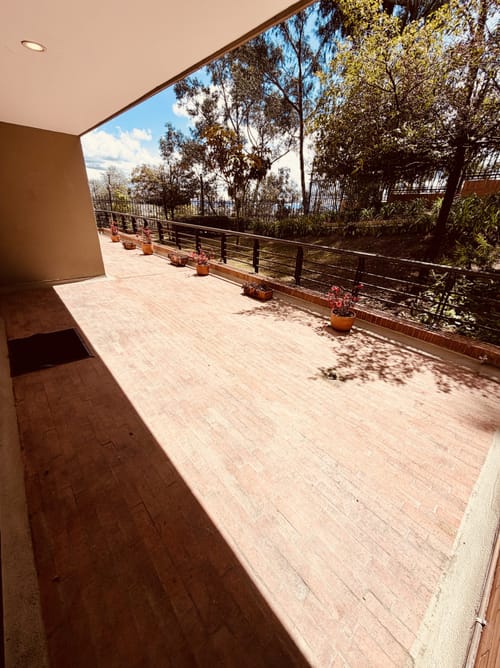Apartamento de 3 alcobas en venta en Cerros De Suba, Bogotá, 209 m² · foto 19 de 24