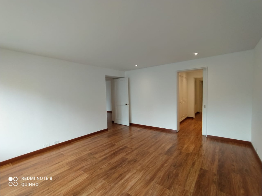 Apartamento en venta en Bosques Del Marques, Bogotá · foto 10 de 24