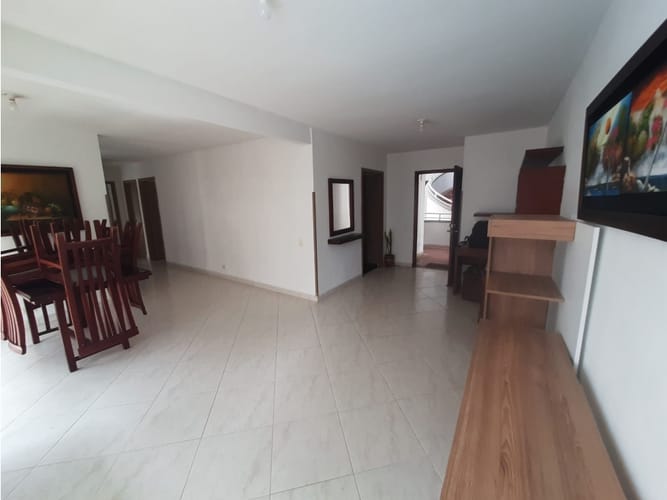 Apartamento de 3 alcobas en venta en Palomitas Del Progreso, Floridablanca, 98 m² · foto 7 de 24