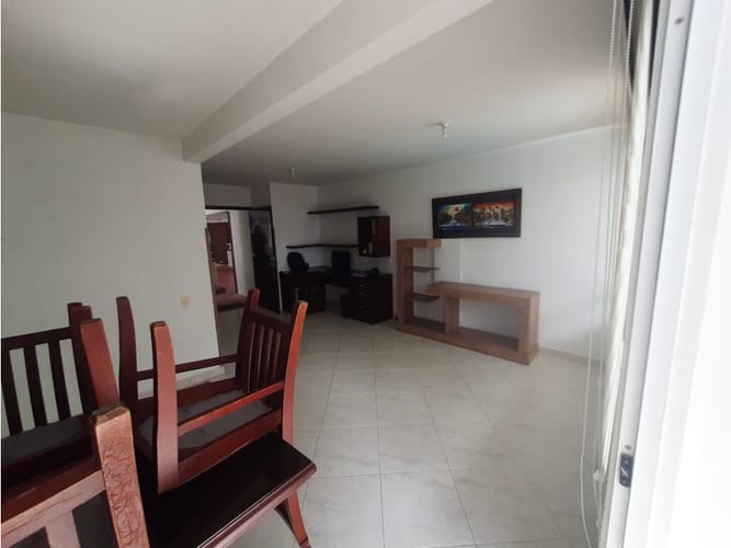 Apartamento de 3 alcobas en venta en Palomitas Del Progreso, Floridablanca, 98 m² · foto 9 de 24