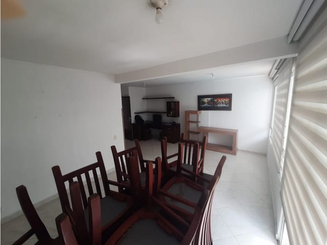 Apartamento de 3 alcobas en venta en Palomitas Del Progreso, Floridablanca, 98 m² · foto 11 de 24