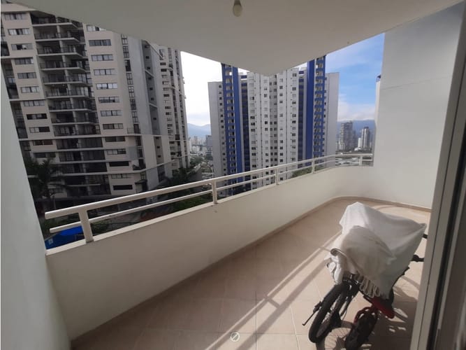 Apartamento de 3 alcobas en venta en Palomitas Del Progreso, Floridablanca, 98 m² · foto 17 de 24