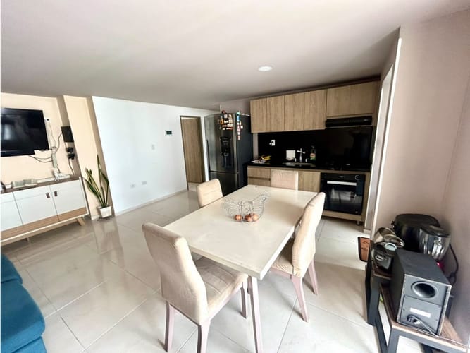 Apartamento de 3 alcobas en venta en Mutualidad, Bucaramanga, 75 m² · foto 4 de 24