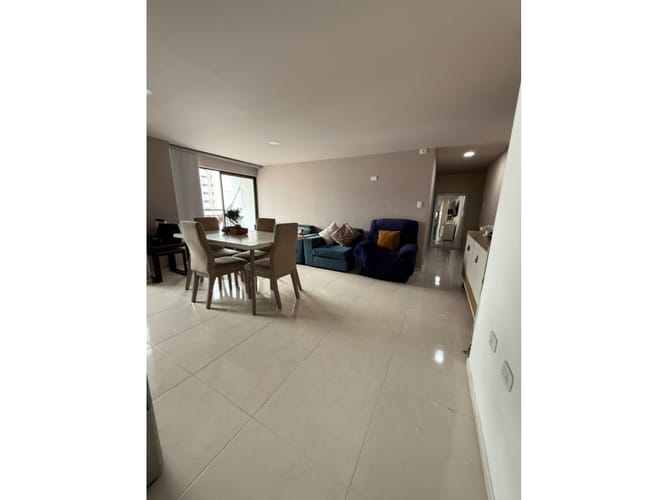 Apartamento de 3 alcobas en venta en Mutualidad, Bucaramanga, 75 m² · foto 5 de 24