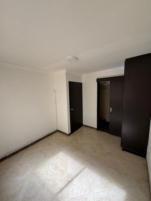 Casa de 11 alcobas en venta en San Vicente, Cali, 400 m² · foto 12 de 24