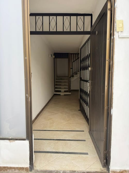 Casa de 11 alcobas en venta en San Vicente, Cali, 400 m² · foto 13 de 24