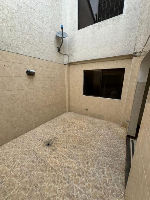 Casa de 11 alcobas en venta en San Vicente, Cali, 400 m² · foto 18 de 24