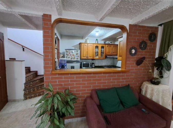 Casa de 4 alcobas en venta en Centro, Rionegro, 170 m² · foto 3 de 12
