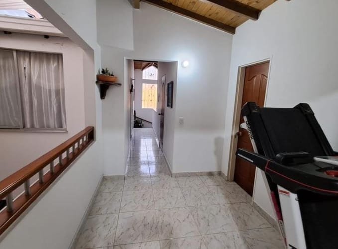 Casa de 4 alcobas en venta en Centro, Rionegro, 170 m² · foto 9 de 12