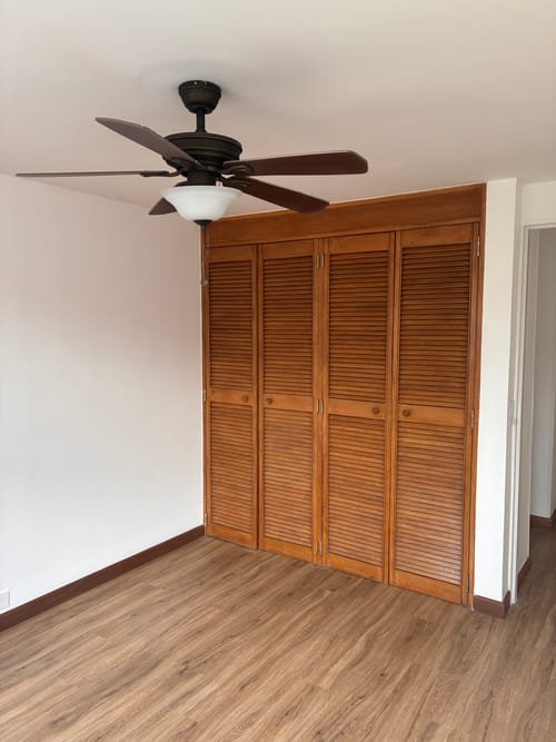 Apartamento de 3 alcobas en arriendo en El Poblado, Medellín, 134 m² · foto 10 de 15