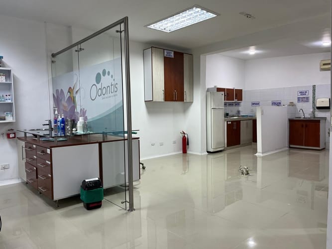 Local en venta en San Vicente, Cali, 68 m² · foto 12 de 16