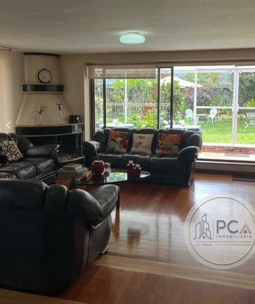 Casa Campestre en Arriendo en La Estrella, Chía
