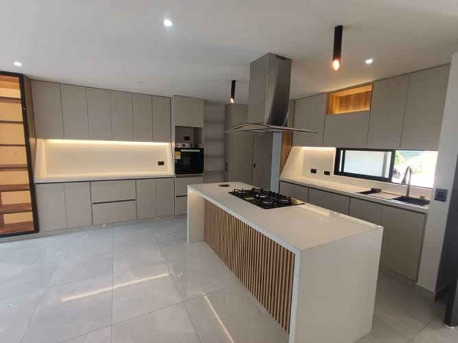 Casa de 4 alcobas en venta en Caminos Del Vergel, Ibagué, 250 m² · foto 3 de 24