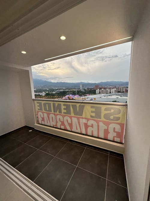 Apartamento de 3 alcobas en venta en Valle Del Lili, Cali, 90 m² · foto 9 de 10