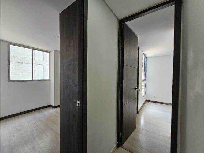 Apartamento de 2 alcobas en venta en San Joaquin, Sabaneta, 60 m² · foto 12 de 22