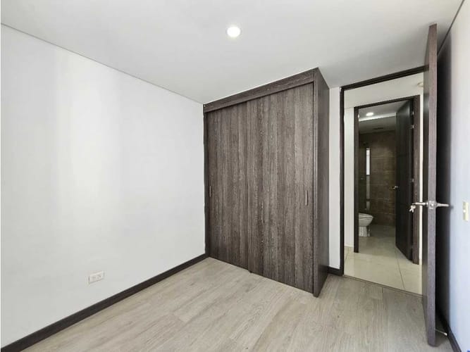 Apartamento de 2 alcobas en venta en San Joaquin, Sabaneta, 60 m² · foto 14 de 22