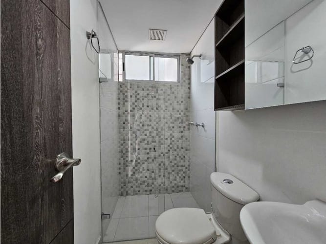 Apartamento de 2 alcobas en venta en San Joaquin, Sabaneta, 60 m² · foto 18 de 22