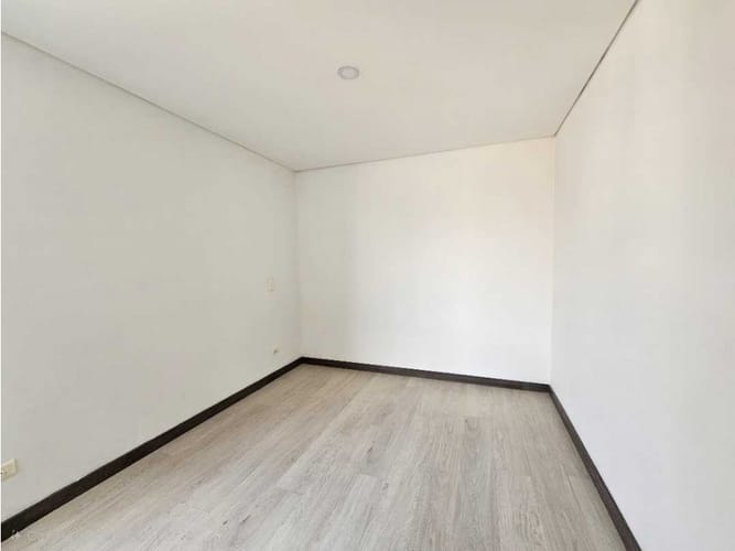 Apartamento de 2 alcobas en venta en San Joaquin, Sabaneta, 60 m² · foto 19 de 22