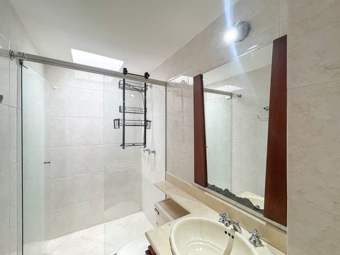 Apartamento de 3 alcobas en venta en Multicentro, Bogotá, 128 m² · foto 20 de 21