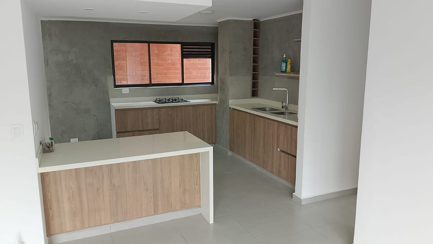 Apartamento de 3 alcobas en venta en El Diamante No. 2, Medellín, 104 m² · foto 5 de 17