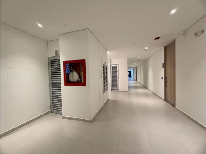 Apartamento de 2 alcobas en venta en Lago Del Dulzina, Santa Marta, 91 m² · foto 20 de 24