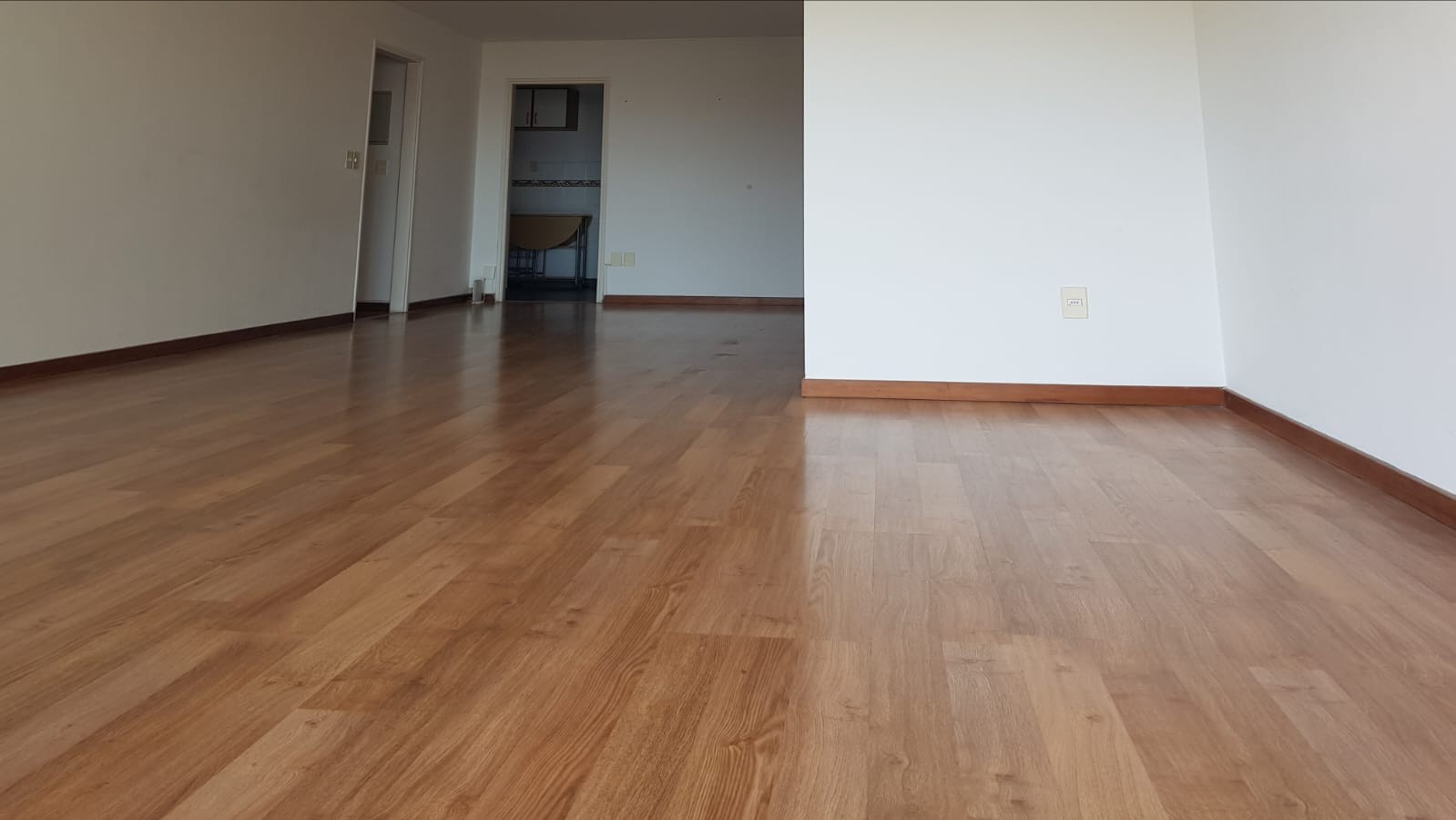 Alquiler Apartamento, Torres Náuticas, 3 dormitorios · Foto 4