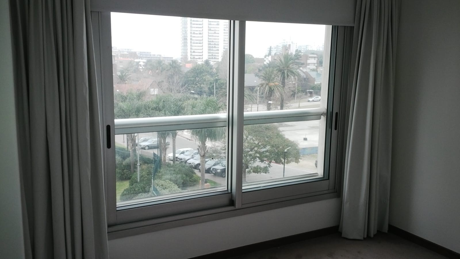 Alquiler Apartamento, Torres Náuticas, 3 dormitorios · Foto 8