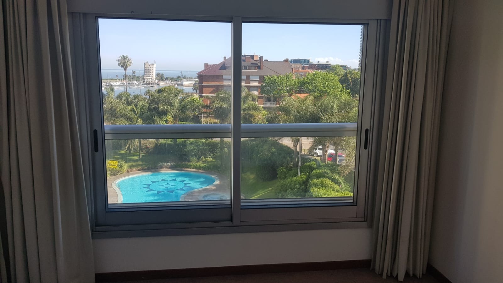 Alquiler Apartamento, Torres Náuticas, 3 dormitorios · Foto 12