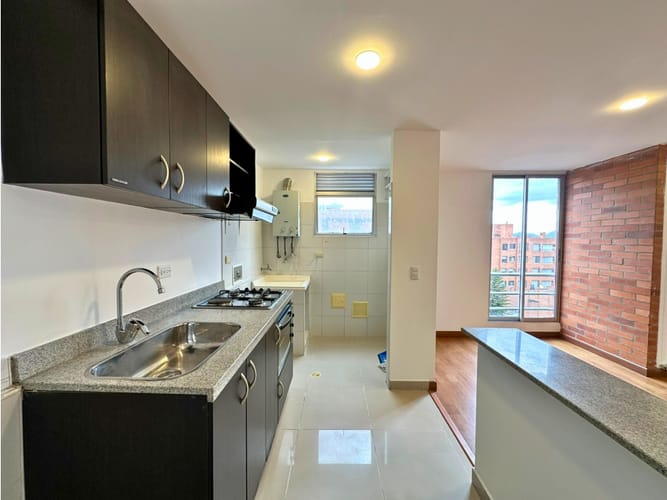 Apartaestudio en venta en Bella Suiza, Bogotá, 51 m² · foto 3 de 15