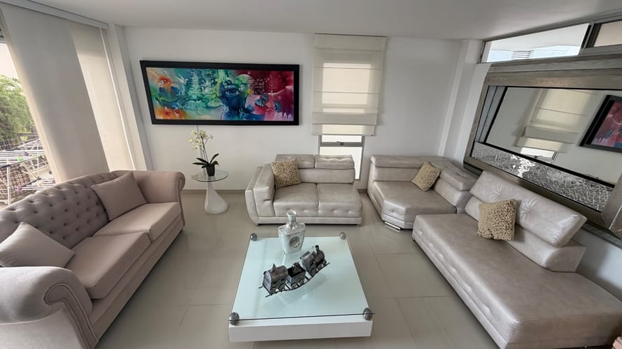 Casa de 4 alcobas en venta en Mirolindo, Ibagué, 270 m² · foto 4 de 17