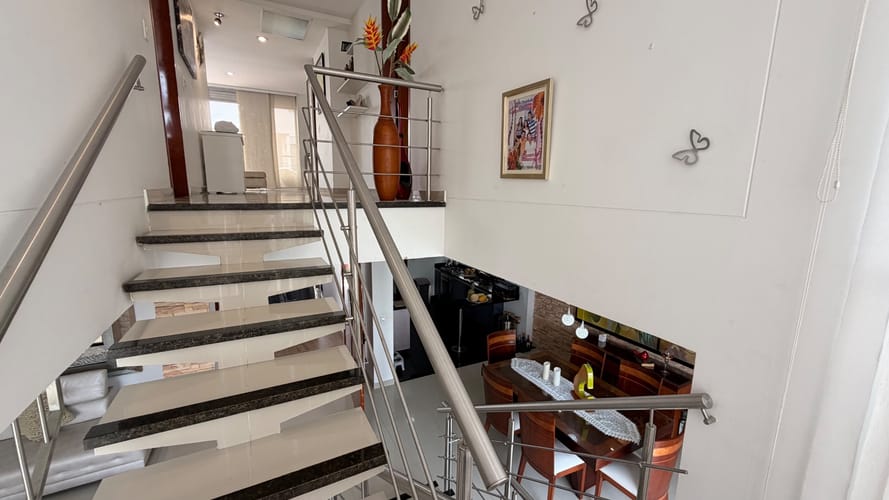 Casa de 4 alcobas en venta en Mirolindo, Ibagué, 270 m² · foto 10 de 17