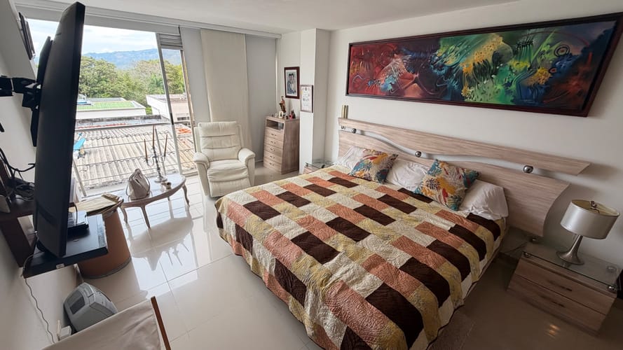 Casa de 4 alcobas en venta en Mirolindo, Ibagué, 270 m² · foto 16 de 17