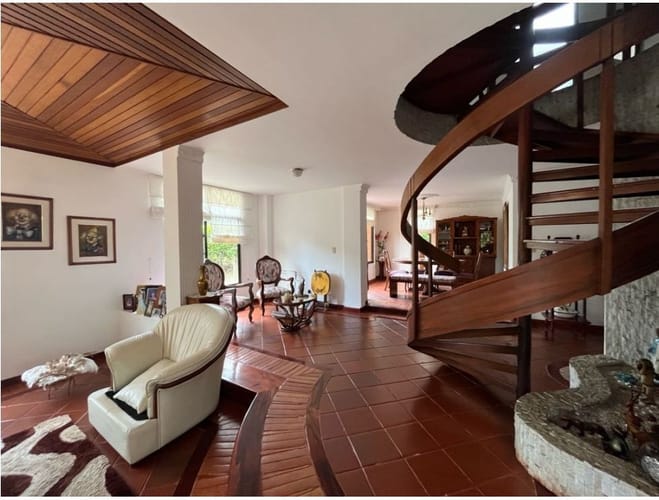 Casa de 4 alcobas en venta en Pance, Cali, 300 m² · foto 3 de 13