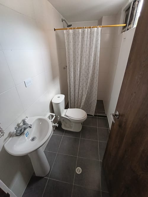 Apartamento de 3 alcobas en venta en Altos De La Campiña, Girón, 60 m² · foto 6 de 12