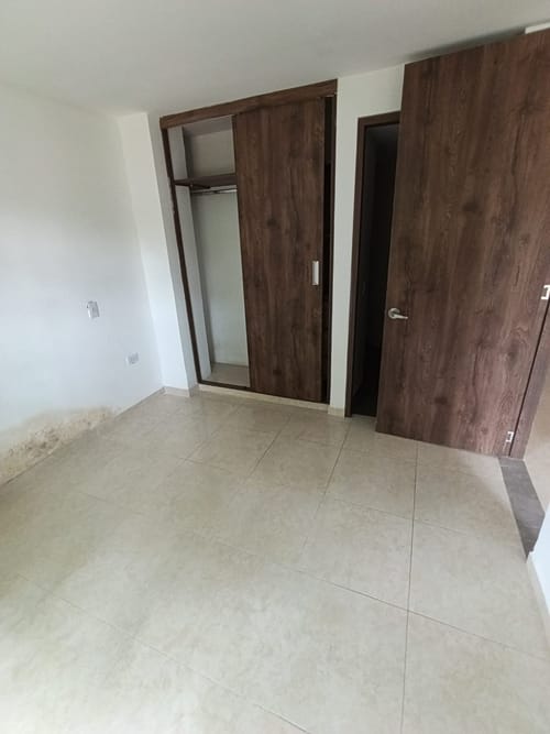 Apartamento de 3 alcobas en venta en Altos De La Campiña, Girón, 60 m² · foto 8 de 12