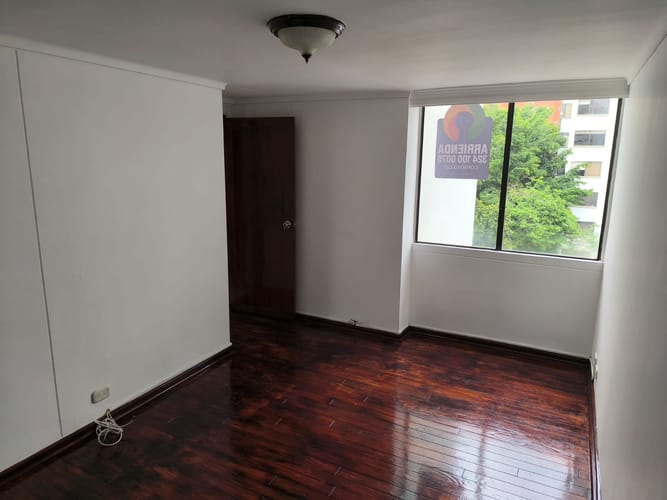 Apartamento de 4 alcobas en arriendo en La Florida, Medellín, 120 m² · foto 4 de 19