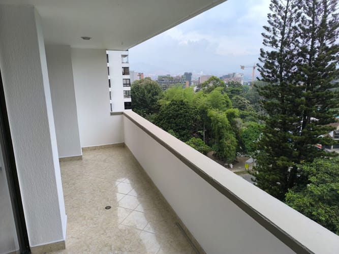 Apartamento de 4 alcobas en arriendo en La Florida, Medellín, 120 m² · foto 6 de 19