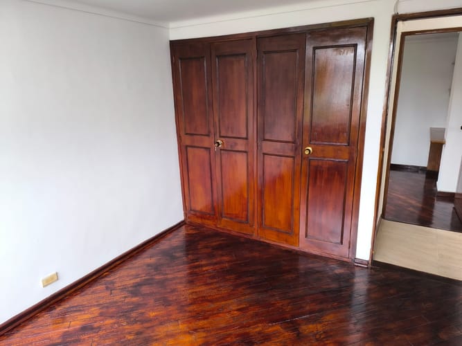 Apartamento de 4 alcobas en arriendo en La Florida, Medellín, 120 m² · foto 12 de 19