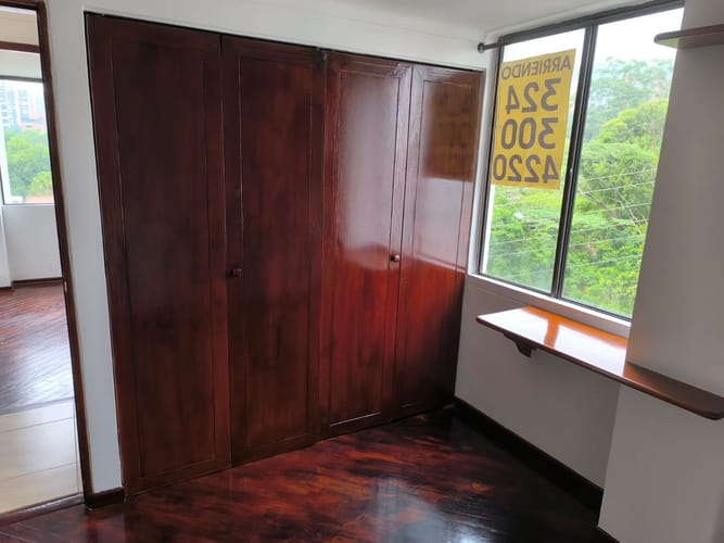 Apartamento de 4 alcobas en arriendo en La Florida, Medellín, 120 m² · foto 13 de 19