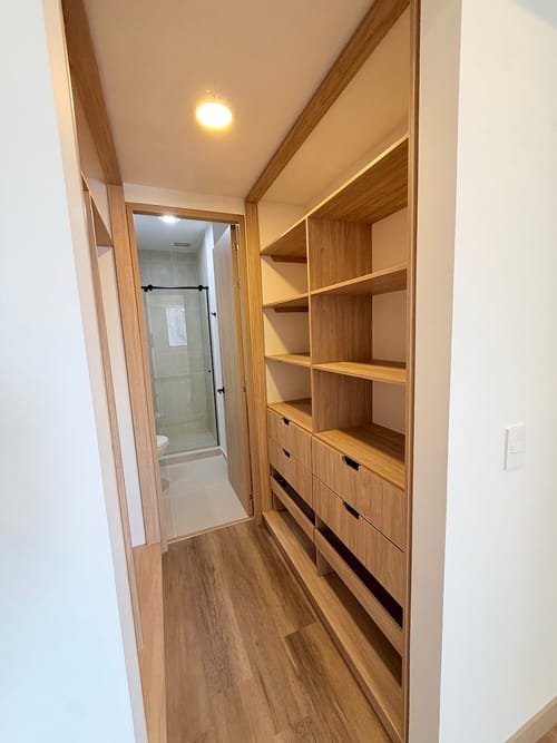 Apartamento de 3 alcobas en venta en Villa Carlota, Medellín, 79 m² · foto 7 de 16